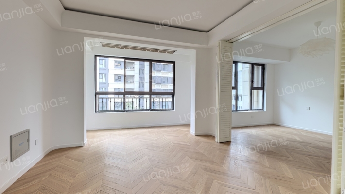 虹桥正荣府二手房实景图