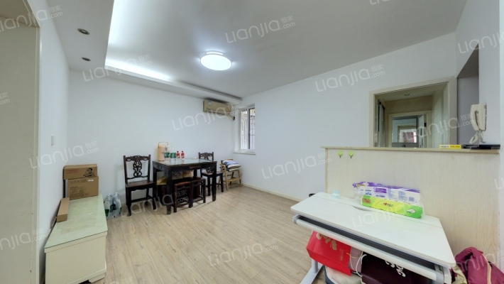 宝仪花苑二手房实景图