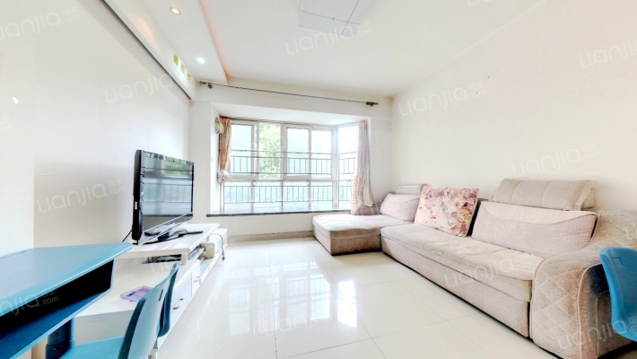 东润风尚二手房实景图