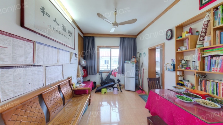 江西财大附中二手房实景图