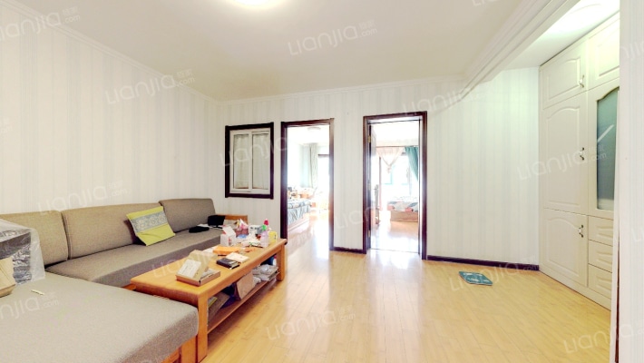 金秋小区一期二手房实景图