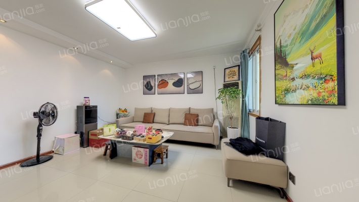 银河科技公寓二手房实景图