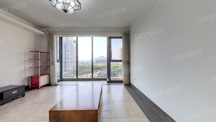 六合天寓二手房实景图