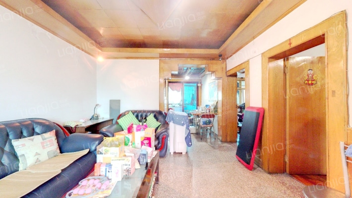 宝山南路564号二手房实景图