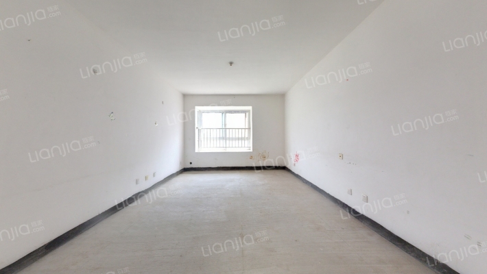 世界观二手房实景图