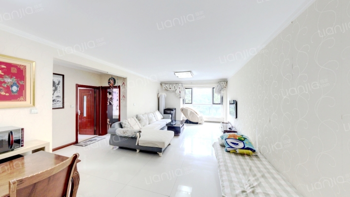 伊湾尊府二手房实景图