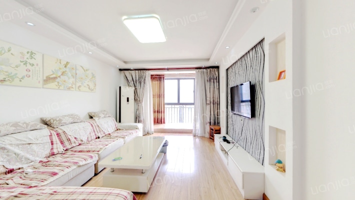 爱涛艺郡临枫二手房实景图