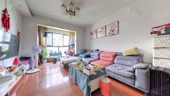 金沙柏林郡二手房实景图