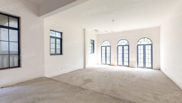 交大云堤二手房实景图