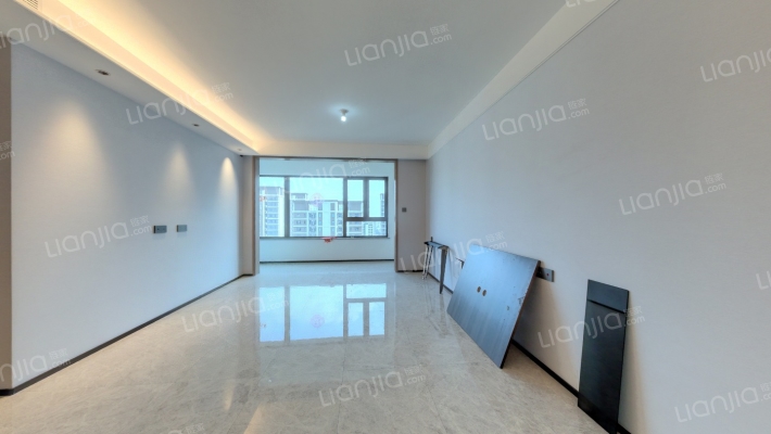 万科紫院二手房实景图