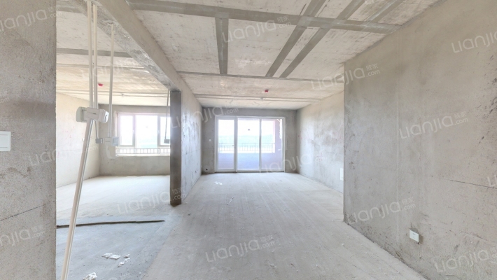 北方华和家园二手房实景图