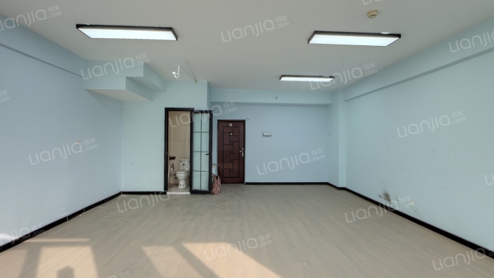 源增大厦二手房实景图