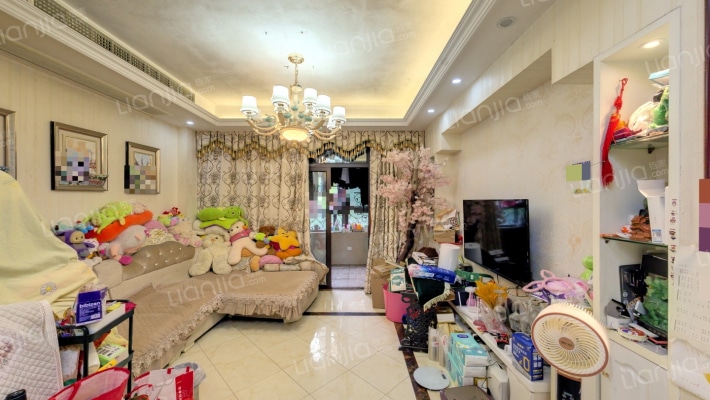 鼎豪名苑二手房实景图