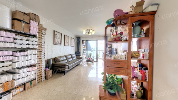 佳嘉豪园二手房实景图