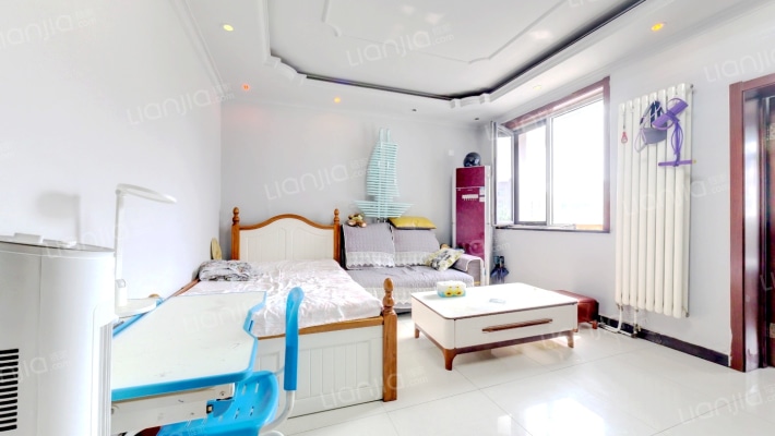 隆曦园B区二手房实景图