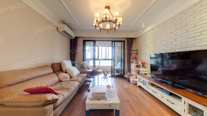 臻品嘉园(公寓)二手房实景图