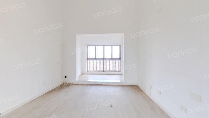 中南世纪雅苑二期二手房实景图