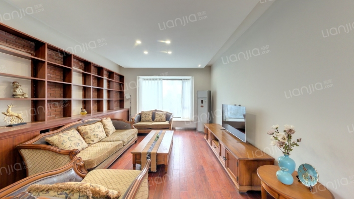 恒美公园1号二手房实景图