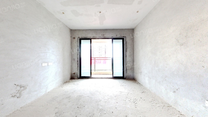 保利香槟颂二手房实景图