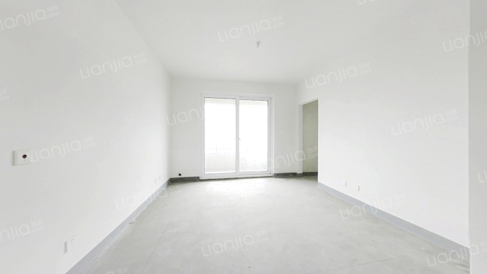 招商依山溪谷花园西苑二手房实景图