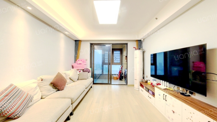 新城阅璟台二手房实景图