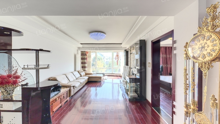 名贵山庄华春园二手房实景图