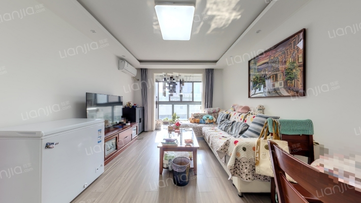 保利家园南区二手房实景图