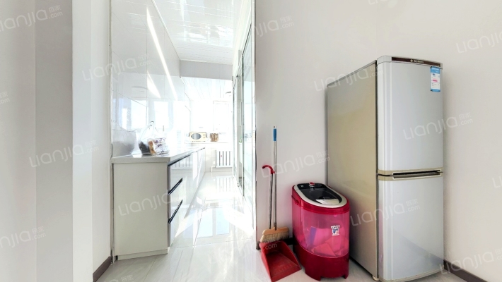 南十小区二手房实景图