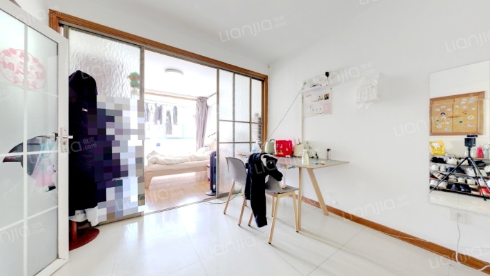 和新小区二手房实景图