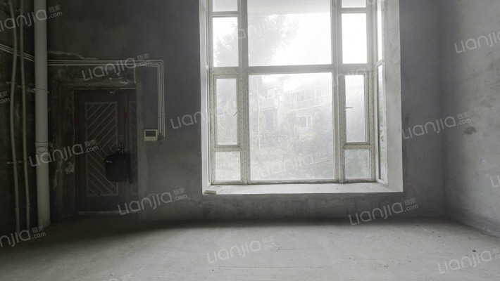 半城中央二手房实景图