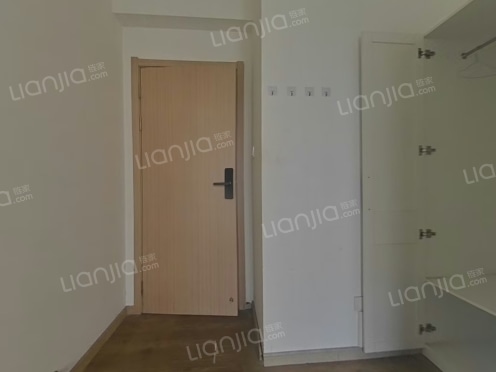 合租·尚林华庭 5居室 北卧