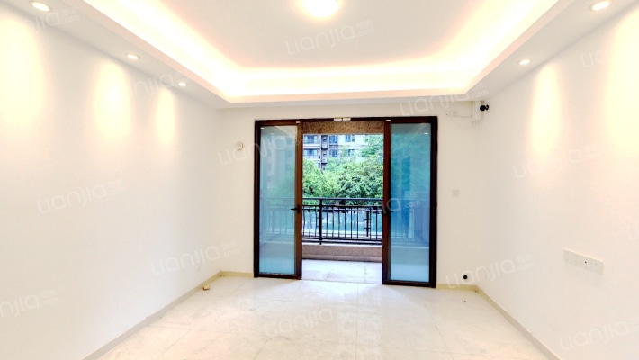 松湖碧桂园二期二手房实景图