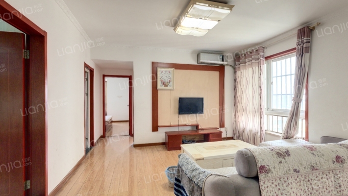 尚品馨苑二手房实景图