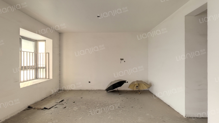 金澜名花苑二手房实景图