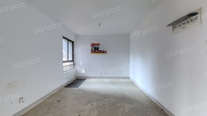 尚水湖畔森园二手房实景图