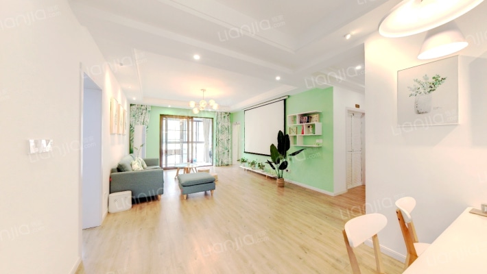 龙湖滟澜海岸南区二手房实景图