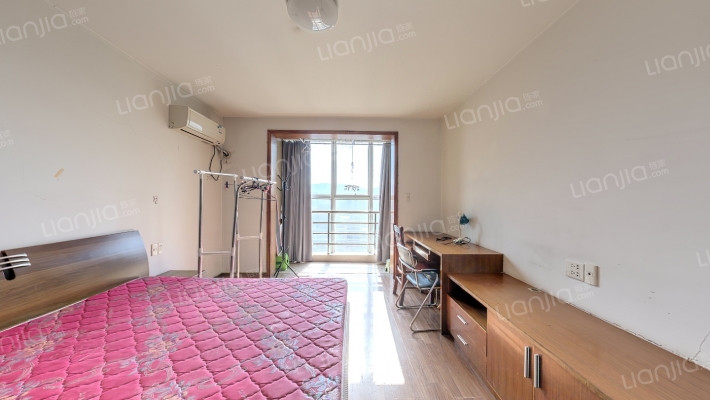 黄龙雅苑二手房实景图