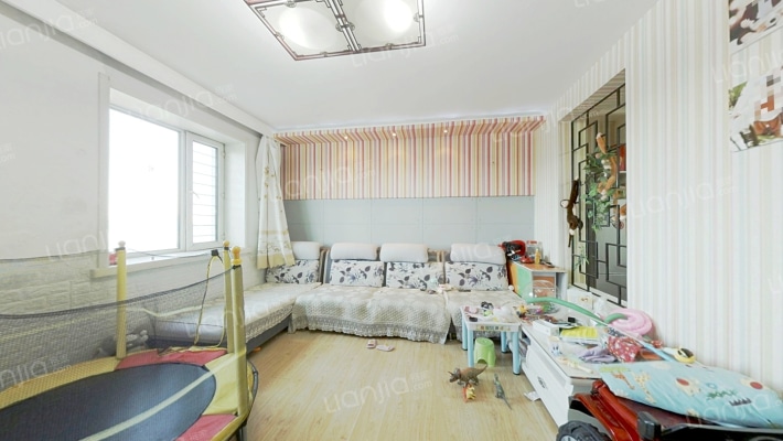 果园星城D区二手房实景图