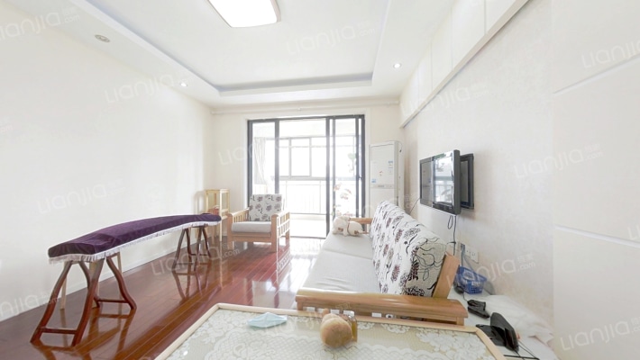 天鹅湖花园B区二手房实景图