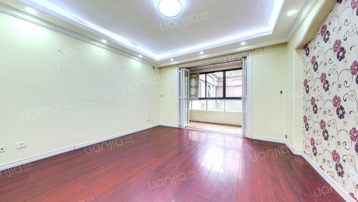 宝宸怡景园二手房实景图