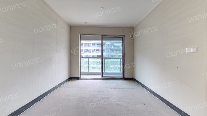 重庆汽车公园二手房实景图