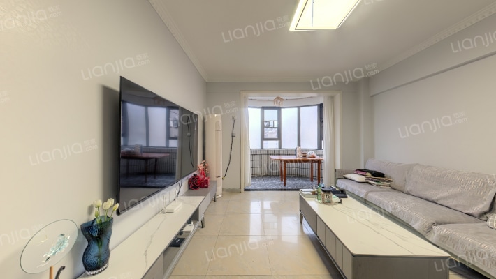 新世界长湖苑一期二手房实景图