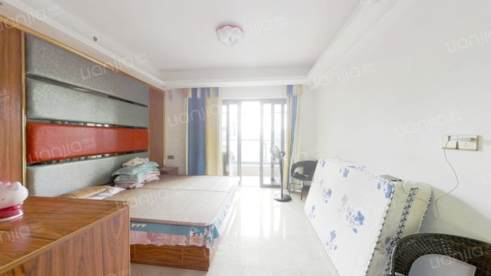 敏捷御峰国际二手房实景图