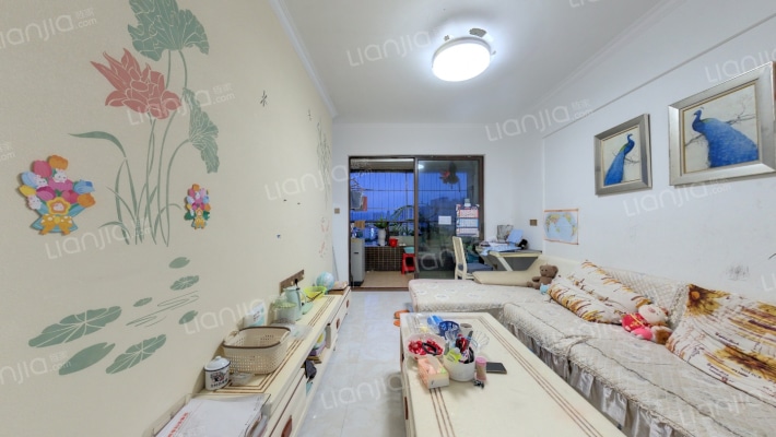 日盛天钻二手房实景图