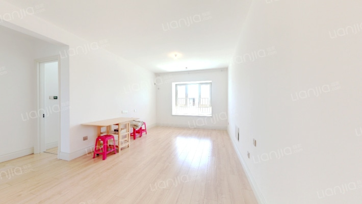 万科滨海大都会观涛苑二手房实景图