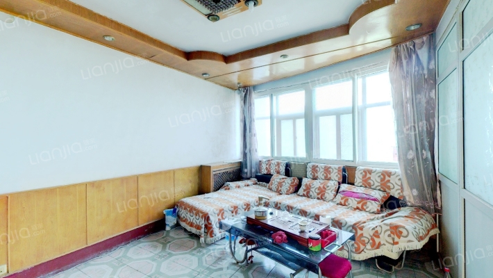 医药公司家属楼二手房实景图