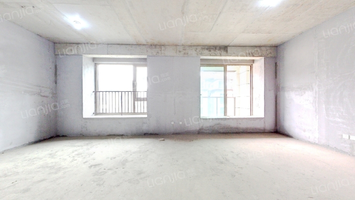 保利西堂里院二手房实景图