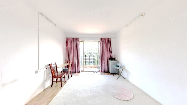 世代豪苑雅居二手房实景图