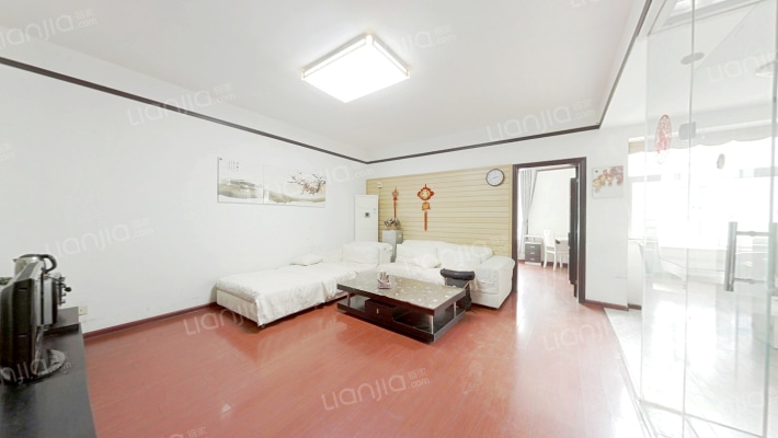 青年家园二手房实景图