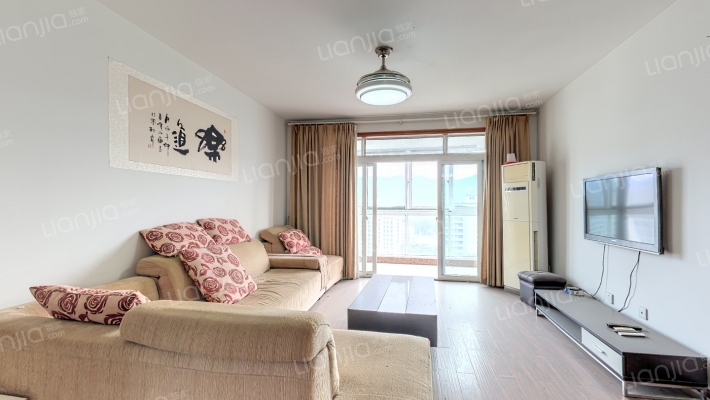 颐景山庄二手房实景图